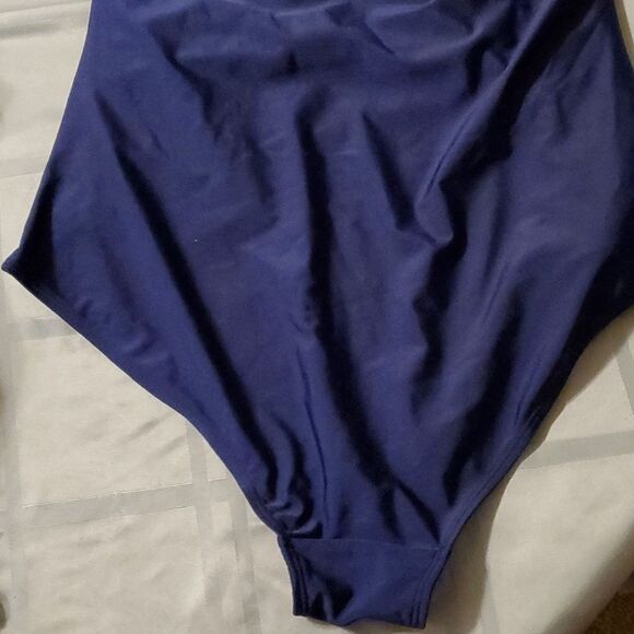 One piece pregnacy swimsuit  XL - Picture 7 of 9